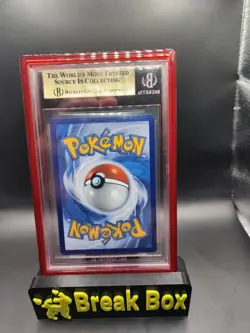 Pikachu with Grey Felt Hat 085 Sv: Scarlet & Violet Promo Cards Regular - Image 3