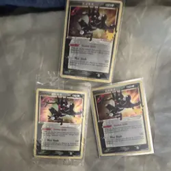 Greninja [Gold Star] #SWSH144 Pokemon Celebrations' lot of 3 - Image 1