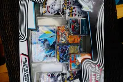 Pokemon TCG Unova Heavy Hitters Premium Collection Box – Brand New, Sealed UK - Image 3
