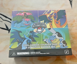 POKEMON NAIC 2026 MEGA CHARIZARD COIN, DAMAGE COUNTER & CONDITION MARKER SET - Image 1