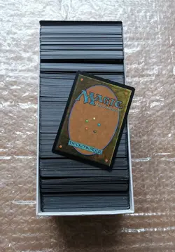 MAGIC THE GATHERING BUNDLE 500 UNSORTED BULK MTG JOB LOT CARDS C and UC - Image 1