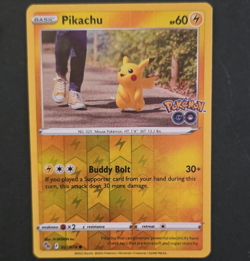Pikachu 027/078 Pokemon GO Pokemon TCG Reverse Holo Basic Common 60 HP 2022 - Image 1