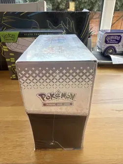 Pokemon TCG Prismatic Evolutions Elite Trainer Box - Image 3
