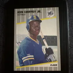 Fleer 1989 Ken Griffey Jr #548 Seattle Mariners Rookie MLB Baseball Card - Image 3