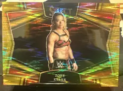 Zoey Stark 2023 WWE Panini Select Gold Flash Prizm /10 - Image 1