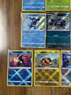 Pokemon TCG Lot Of 10 Radiant And Shining Cards - Image 3