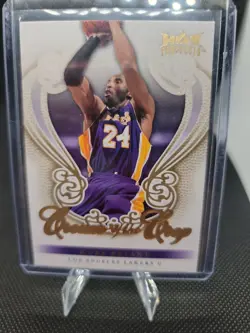 2008-09 Fleer Hot Prospects - Cream of the Crop Kobe Bryant #CC-15 - Image 3