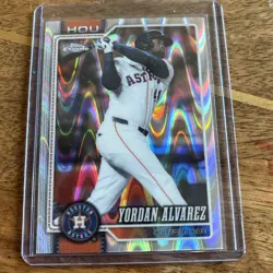 2026 Topps Chrome - Yordan Alvarez #3 RayWave Refractor - Houston Astros - Image 1