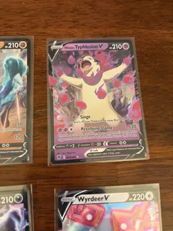Pokemon TCG Lot of 10 Darkness Ablaze V Holos - Image 2