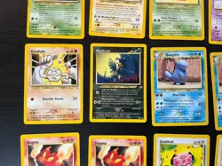 Pokemon TCG Neo Revelation Card Lot: 17 cards, most LP - Image 5