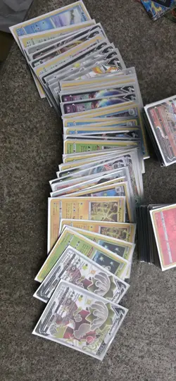 Nintendo Pokemon TCG Mixed Lot Bulk For Streamers 189 Cards Total - Image 5