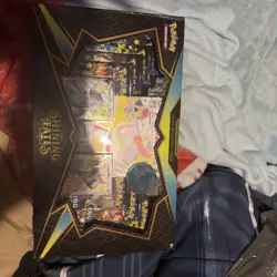 Pokemon TCG Shining Fates Shiny Dragapult VMAX Premium Collection Box - Image 2