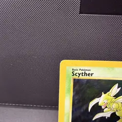 Scyther 10/64 Jungle Holo Rare Pokemon Card WOTC 1999 MP - Image 2