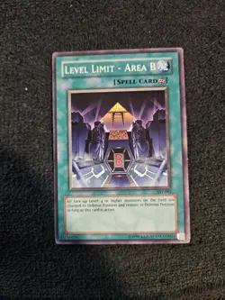 Level Limit - Area B AST-092 Unlimited Common Yu-Gi-Oh - Image 1
