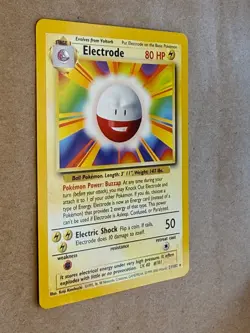 4 Base Set Pokemon Cards Beedrill #17 Electrode #21 Arcanine #23 Charmeleon #24 - Image 5