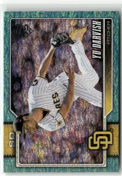2026 Topps Teal Shimmer #94 Yu Darvish San Diego Padres Baseball Card - Image 3