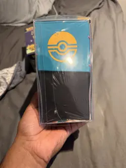 Pokemon Ascended Hero’s Pokemon Center ETB - Image 3
