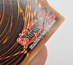 Vintage Yu-Gi-Oh! Dark Magician (FL1-EN002 Secret Rare 2005) Mod Play - Image 3