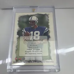 Collector's Edge 1998 Peyton Manning Rookie Card #18 Holding Jersey Colts - Image 2