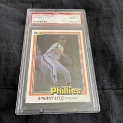 1981 Donruss Sparky Lyle #284 Philadelphia Phillies Baseball PSA 10 Gem Mint - Image 1