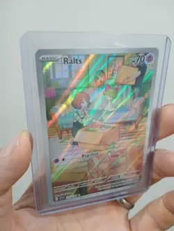 Pokemon TCG Ralts 211/198 SV01 Scarlet & Violet Illustration Rare Holo Eng 2023 - Image 2