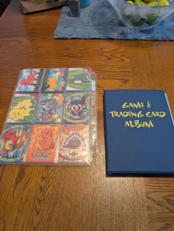 Vintage Pokemon Topps Series 2 Binder Lot 1999/2000 Mew Mewtwo Venusaur Pikachu - Image 1
