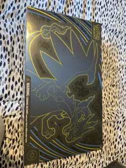 Pokemon TCG: Mega Charizard X ex Ultra-Premium Collection - Image 1