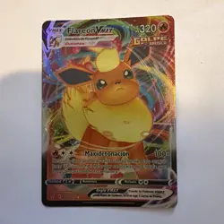 Pokemon TCG Flareon VMAX Evolving Skies Holo Ultra Rare Card 018/203 - Image 1