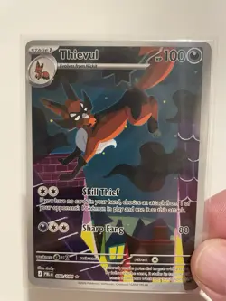 Thievul 092/084 Illustration Rare Pokemon Card, Pitch Black, TCG EN - Image 3