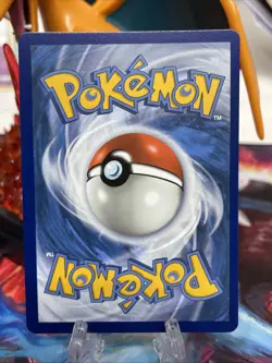 Pokemon TCG Fusion Strike Holo Full Art Ultra Rare Mew v 251/264 Near Mint - Image 2