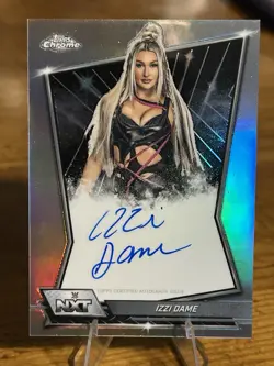 2026 TOPPS CHROME WWE IZZI DAME NXT AUTO ON CARD - Image 1
