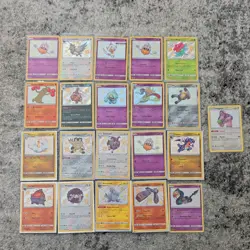 Pokemon TCG Shiny Vault Bundle Hidden Fates Shining Fates 61 cards - Image 3