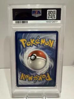 Pokemon TCG Mew VMAX 114/264 Fusion Strike Full Art Holo PSA 10 (2021) - Image 4