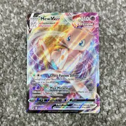 Pokemon TCG Mew VMAX 114/264 Fusion Strike Full Art Holo English 2021 310HP - Image 1