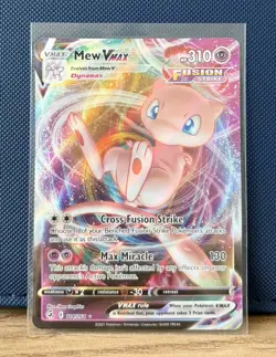 Pokemon TCG - Fusion Strike - Mew VMAX 114/264 - Image 1