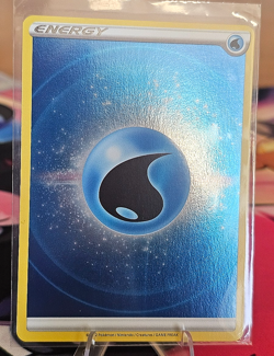Water Energy - Reverse Holo - 2022 - Crown Zenith Pokemon TCG Card NM - Image 1