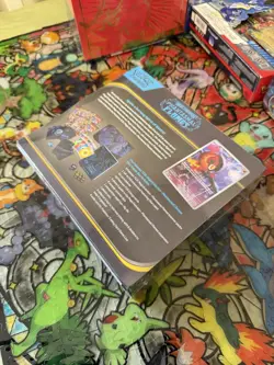 Pokemon TCG Mega Evolution Phantasmal Flames Elite Trainer Box ETB New & Sealed - Image 3