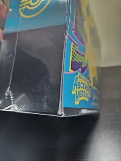 Pokemon Center Exclusive ETB: Ascended Heroes - Pokemon TCG - CORNER DAMAGE - Image 3