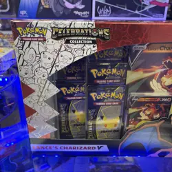 Pokemon TCG: Celebrations Collection Box Lance's Charizard V Oversize] (2021) 820650809392 - Image 3