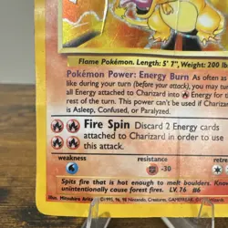 Wizards of the Coast Charizard 4/102 Base Set Holo Rare Eng 120 HP 1999-DM - Image 5