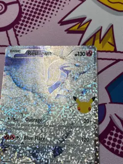Pokemon TCG - Reshiram 113/114 - Celebrations - Classic Collection - Holo - HP - Image 4