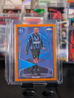 Pele /25 2024 PSA 10 In Case, KAKa Infinite sapphire Case Hit, Ronaldo R9 /25 - Image 5