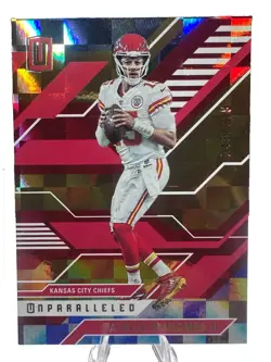 2022 Panini ChroniclesUnparalleled Patrick Mahomes II Checker /399 Gold Foil - Image 1