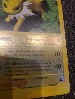 Pokemon Jolteon Rare Card Skyridge 13/144 Holo - Image 3