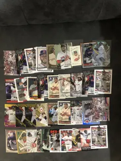Huge DAVID ORTIZ Lot of 134 Cards w/ 45 INSERTS PARALLELS - Boston Red Sox - Image 2