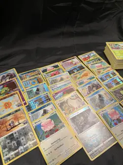 POKEMON GO - Pokemon TCG 235 Card Mixed Holo/Reverse Holo/Bulk Lot - Image 2