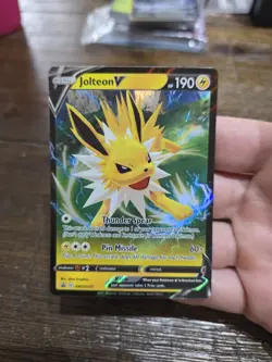 Pokemon TCG Jolteon V SWSH Black Star Promos SWSH151 Holo Promo English 190 HP - Image 1