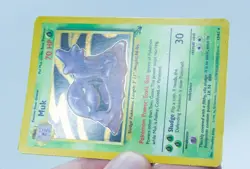 MUK 13/62 Holo Rare Fossil Set Unlimited 1999 - Pokemon Card WOTC - Image 2