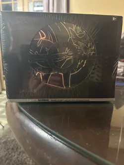 Pokemon TCG Sword & Shield Zacian ETB Elite Trainer Box - Image 1