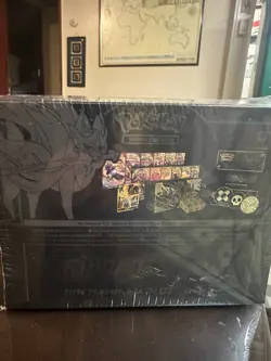 Pokemon TCG Sword & Shield Zacian ETB Elite Trainer Box - Image 2